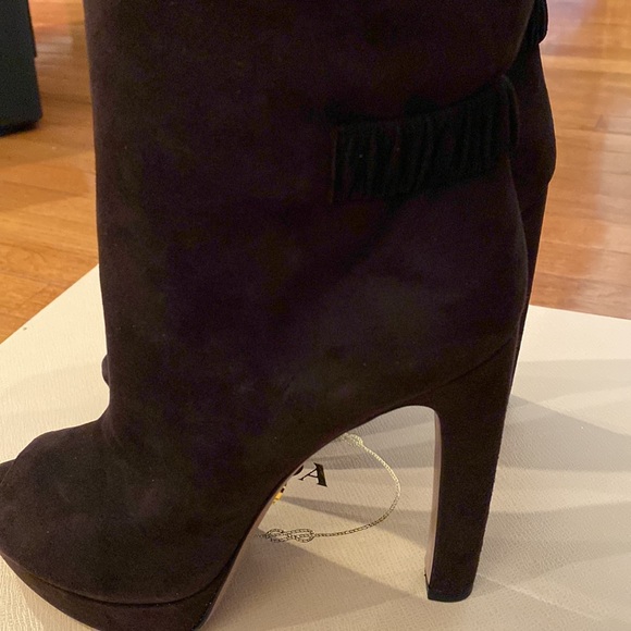 Prada Calzature Donna Camoscio brown suede peep toe boots size 38/8 - Picture 3 of 10